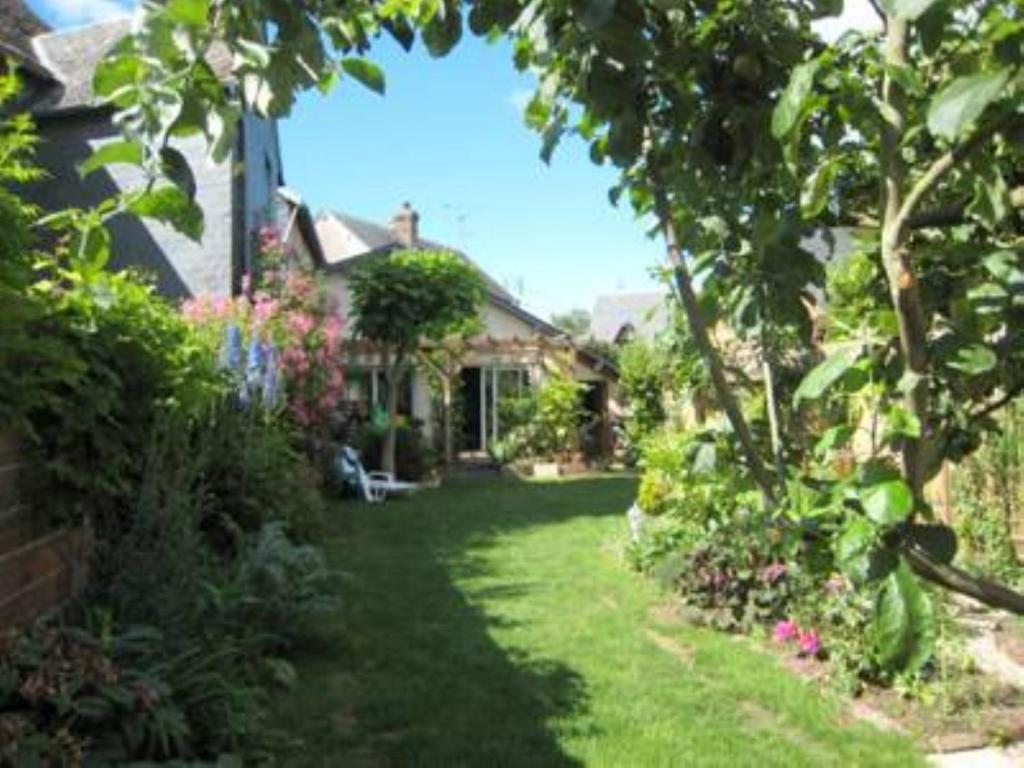 Chambre D'Hotes Rue Des Fougeres Bed and Breakfast Louviers Εξωτερικό φωτογραφία